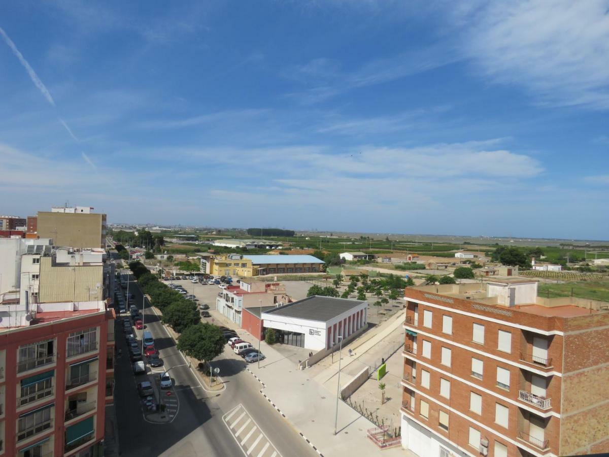 Hotel Alain Silla Exterior foto